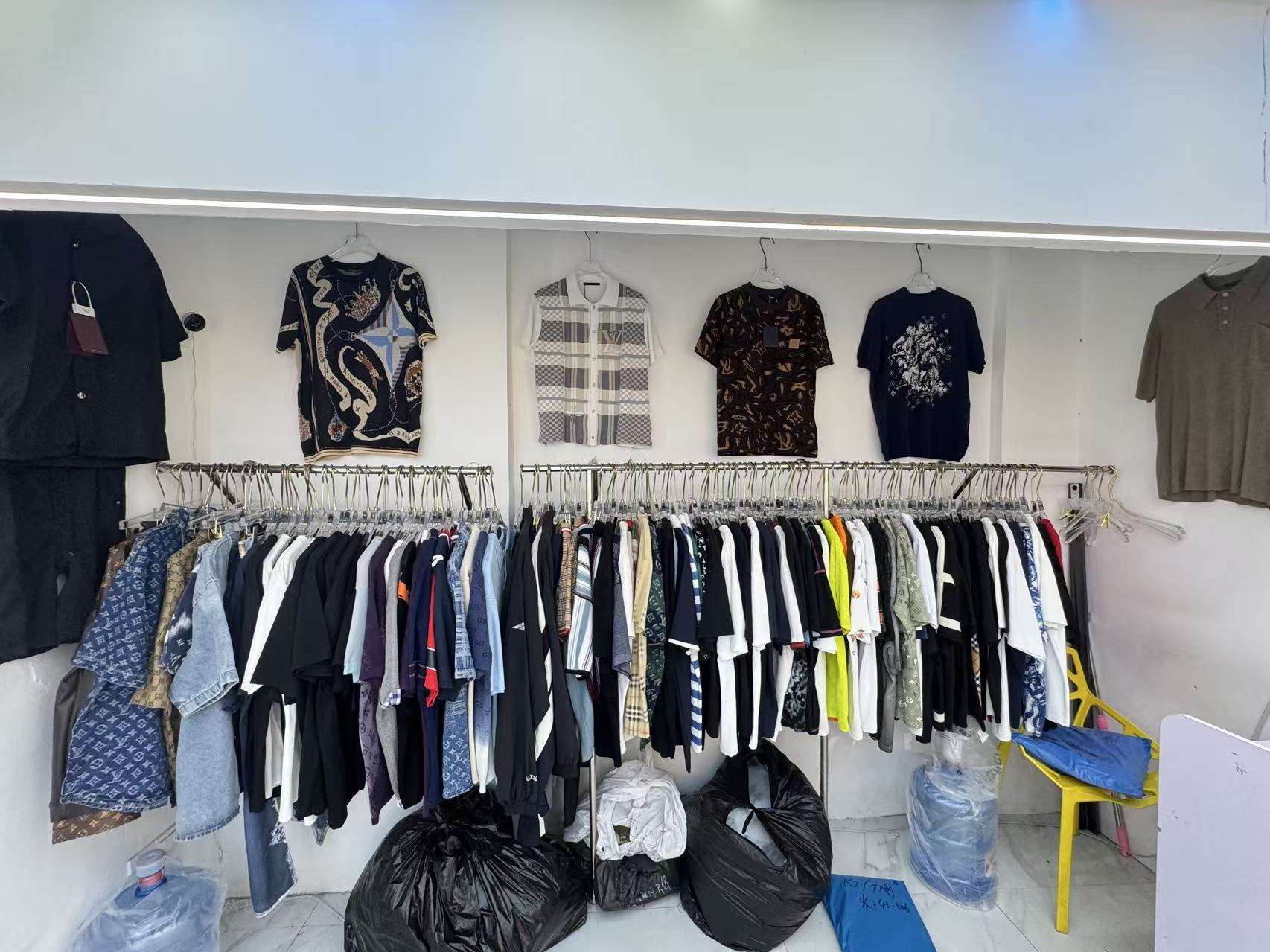 Xs服饰(只有一个号)