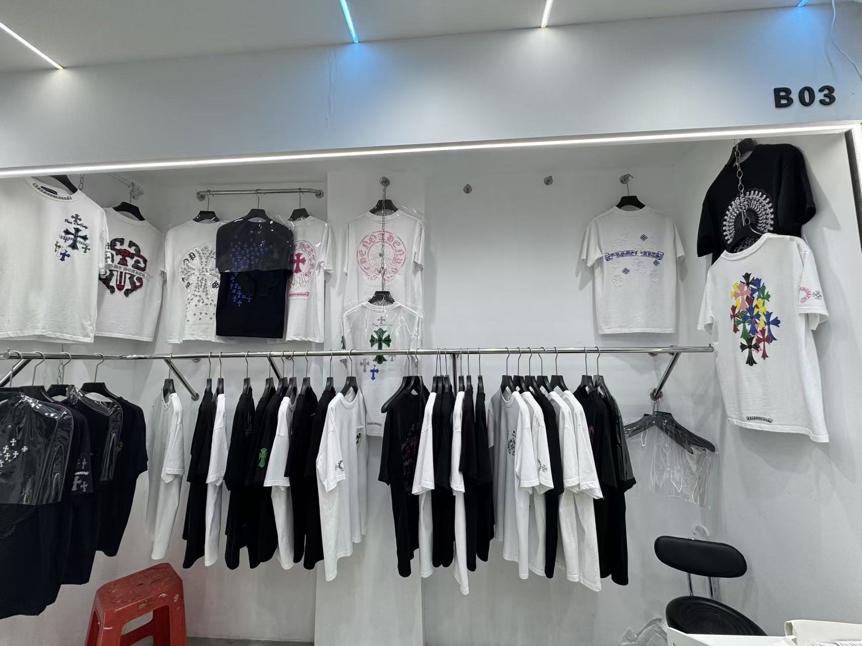 尤米～潮牌服饰