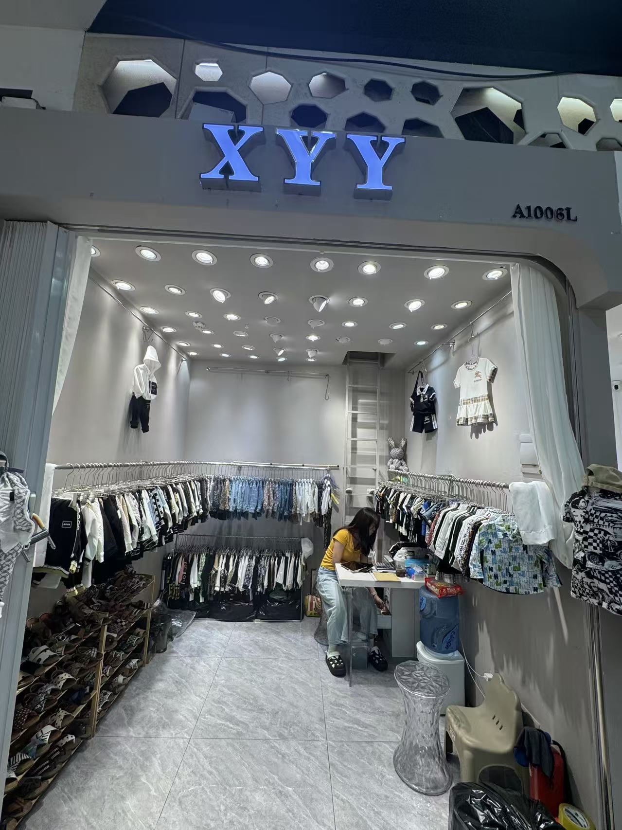 XYY
