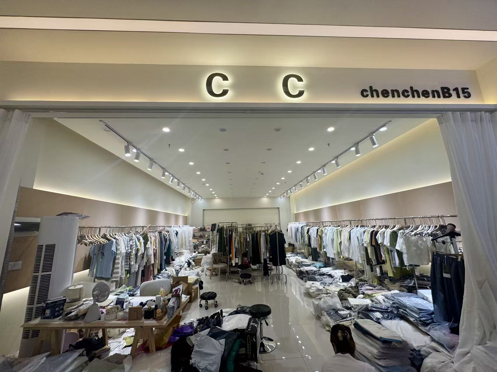 C C