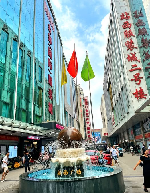 Chợ Trạm Tây (Zhanxi) - Nơi thao túng thị trường Replica toàn cầu.